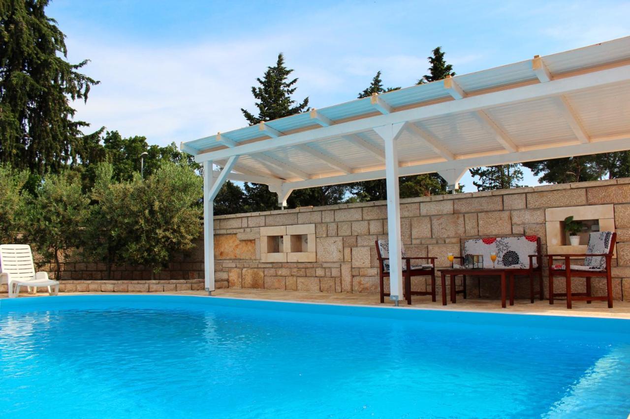 Bungalow Vice With Pool Pakoštane Εξωτερικό φωτογραφία